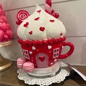 New! Red, white, & pink hot chocolate light-up mug